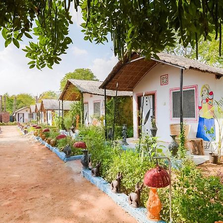 Hotel O Vaishnav Village Camps Πουσκάρ Εξωτερικό φωτογραφία